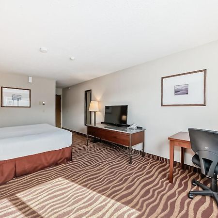 Invermere Inn & Suites Kültér fotó