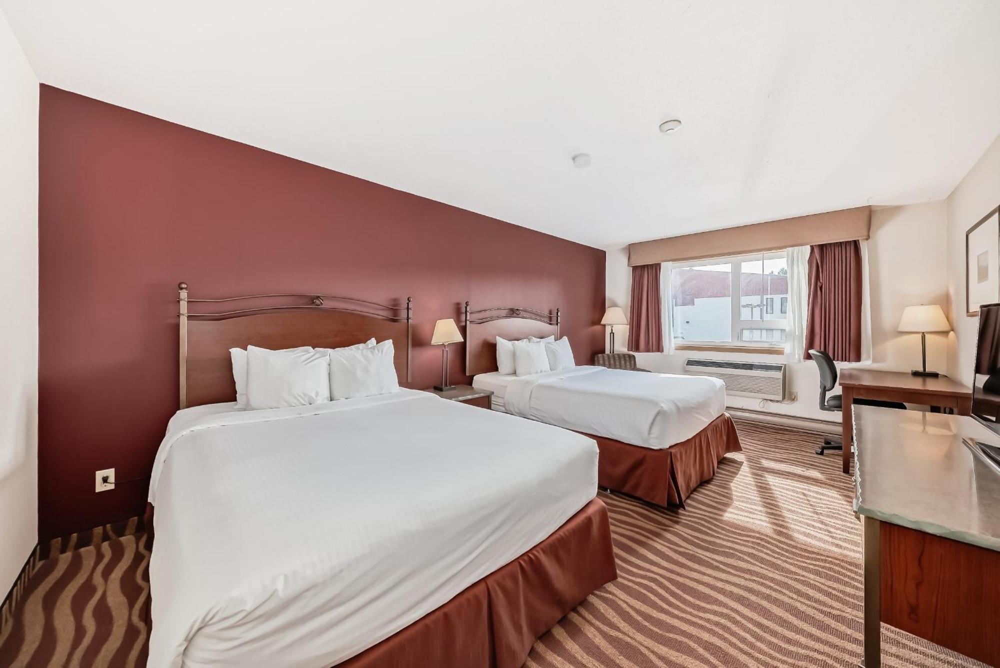 Invermere Inn & Suites Kültér fotó